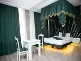 Номер Business