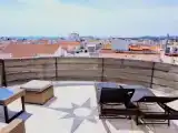 Номер Стандарт Пентхаус с балконом и с частичным видом на океан