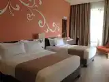 Трёхместный номер Deluxe с балконом