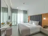 Двухместный номер Стандарт с частичным видом на море