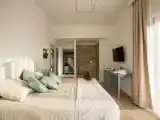 Run of House