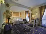 Полулюкс