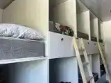Кровать в общем номере