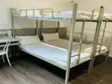 Кровать в общем номере (мужской номер)
