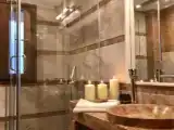 Трёхместный номер Стандарт Мансарда с балконом