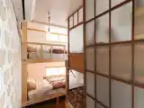 Кровать в общем номере (женский номер)