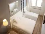 Трёхместный номер Deluxe с видом на город