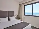 Семейный люкс с видом на море