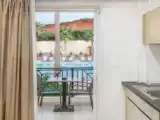 Студия с частичным видом на море