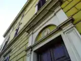 Run of House