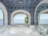 Полулюкс