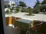 Студия с видом на сад