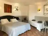 Двухместный коттедж с видом на сад