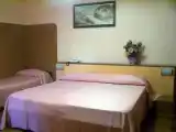 Трёхместный номер Стандарт с балконом