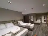 Номер Business