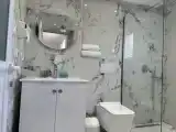 Двухместный номер Стандарт с частичным видом на море