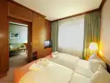 Номер Business