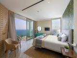 Люкс с видом на море
