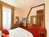 Трёхместный номер Стандарт с видом на город