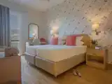 Quadruple Suite
