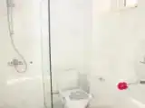 Студия с балконом и с видом на бассейн