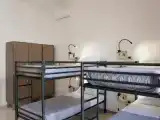 Кровать в общем номере (женский номер)