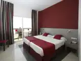 Трёхместный номер Стандарт