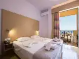 Двухместный номер Стандарт с балконом и с видом на море