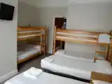 Кровать в общем номере
