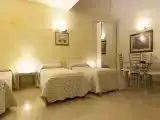 Трёхместный номер Стандарт