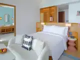 Вилла с бассейном Overwater