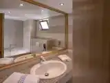 Двухместный номер Стандарт с видом на окрестности