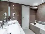 Полулюкс с видом на город