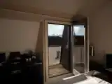 Номер Стандарт с балконом и с видом на озеро