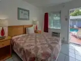 Двухместный номер Стандарт с видом на бассейн