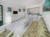 Апартаменты с балконом и с видом на море