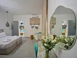 Двухместный номер Deluxe с видом на бассейн