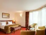 Полулюкс