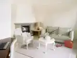 Полулюкс с балконом и с видом на озеро