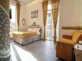 Четырёхместный номер Luxury с балконом