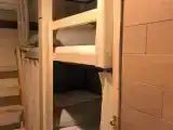 Кровать в общем номере (женский номер)