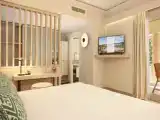Номер Grand с видом на сад