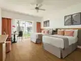 Двухместный номер Deluxe with Tropical view