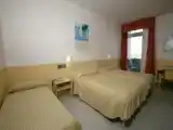 Трёхместный номер Стандарт