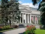 Кровать в общем номере