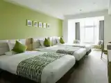 Трёхместный номер Deluxe