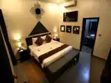 Двухместный номер Deluxe с видом на бассейн