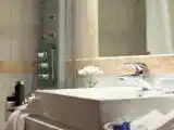 Двухместный номер Deluxe с балконом