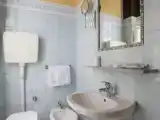Четырёхместный номер Стандарт с балконом