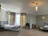 Семейный номер Стандарт с частичным видом на море